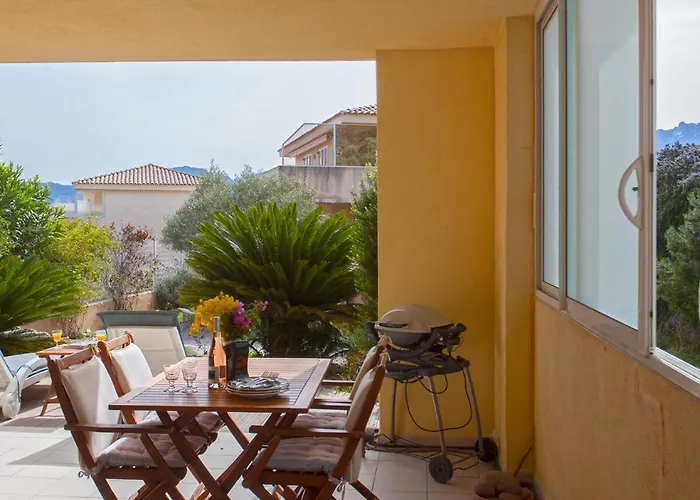 Casa Linda Au Calme Avec Jardin A 900 M Plage Port Et Centre De Calvi