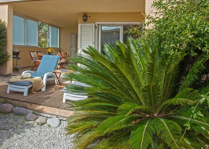 Casa Linda Au Calme Avec Jardin A 900 M Plage Port Et Centre De Calvi